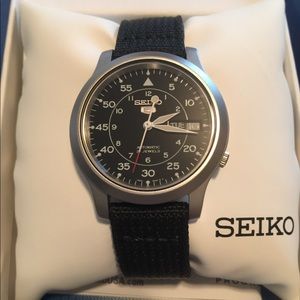 SOLD Seiko Men’s Watch